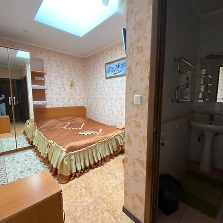 Золотий Лев Hotel Zvenyhorodka Kültér fotó